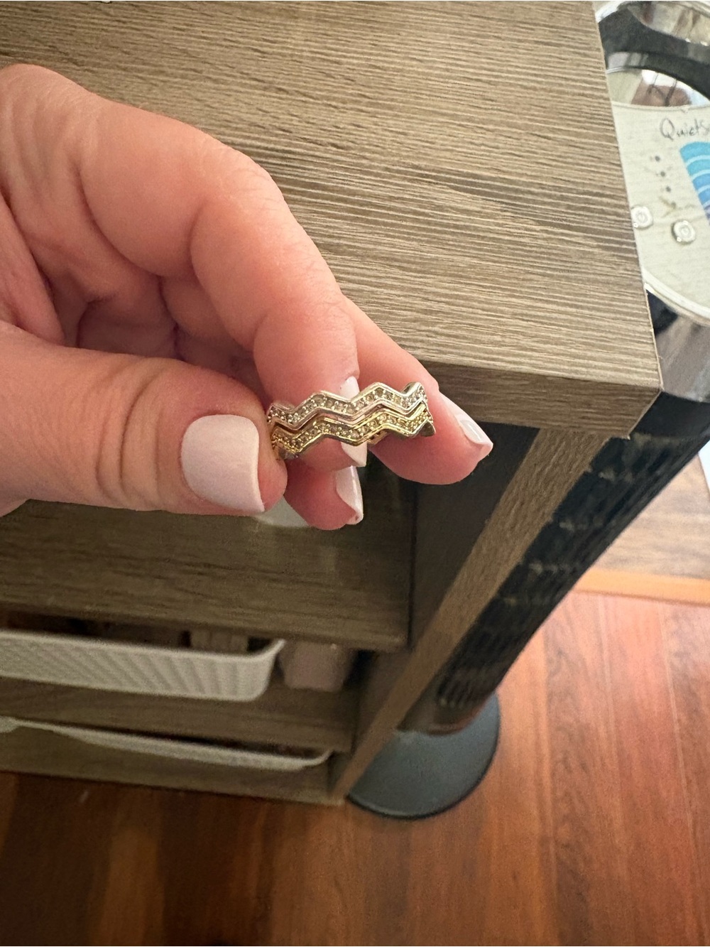Gold Zigzag Stackable Ring Size 7